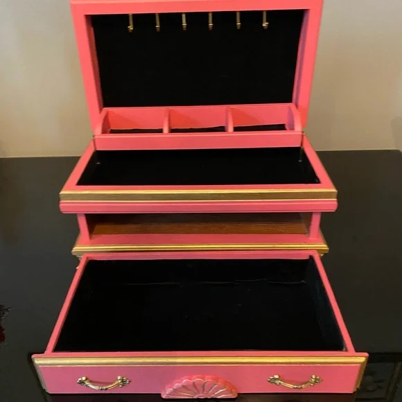 Coral and Gold Hand Paintef Vintage Jewelry Box